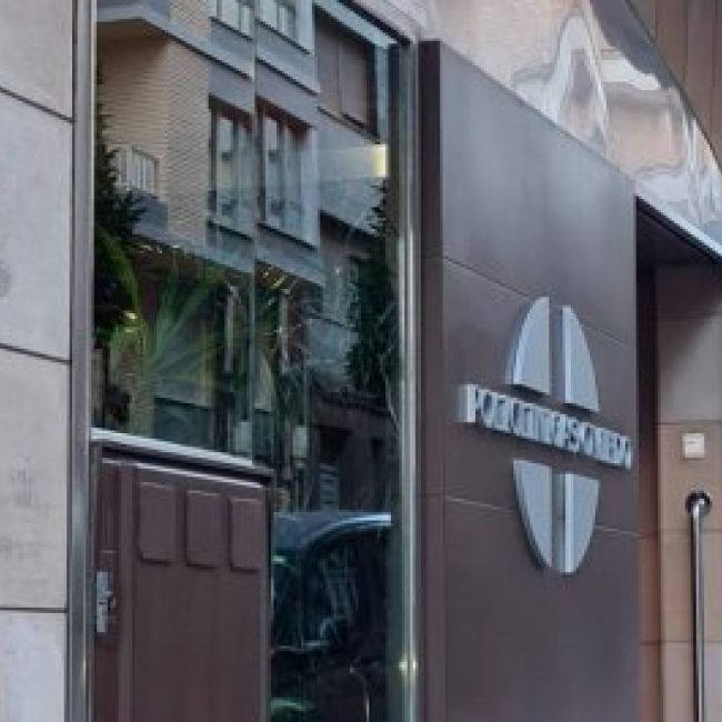 Fachada clínicas Oviedo